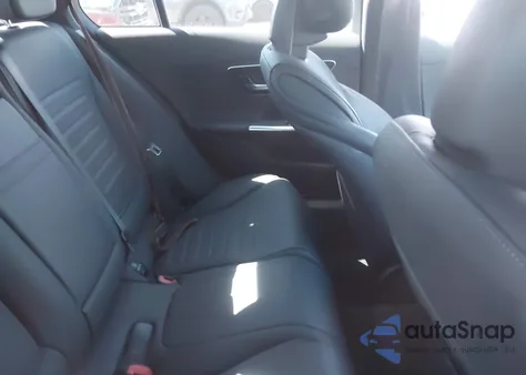 2023 Mercedes-Benz C 300 4Matic из США, поврежденный, VIN W1KAF4HB3PR104736